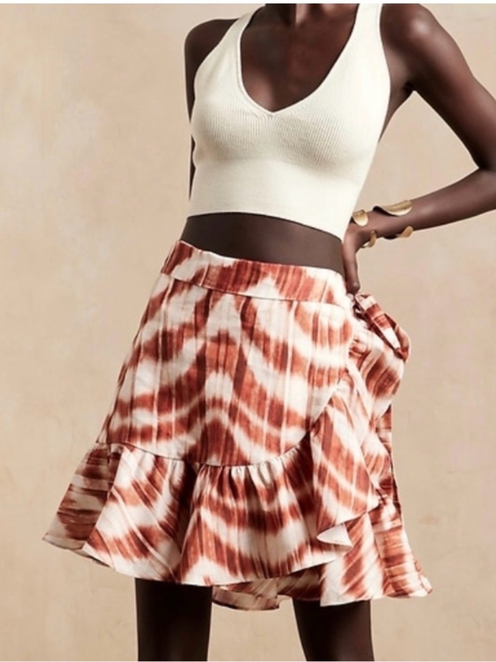 Banana Republic 100% linen Rust and White Tie-Dye Ruffle Skirt
